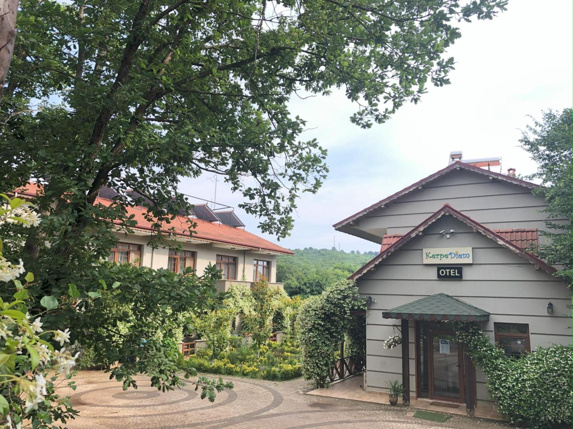 Kerpe Diem Otel Екстериор снимка