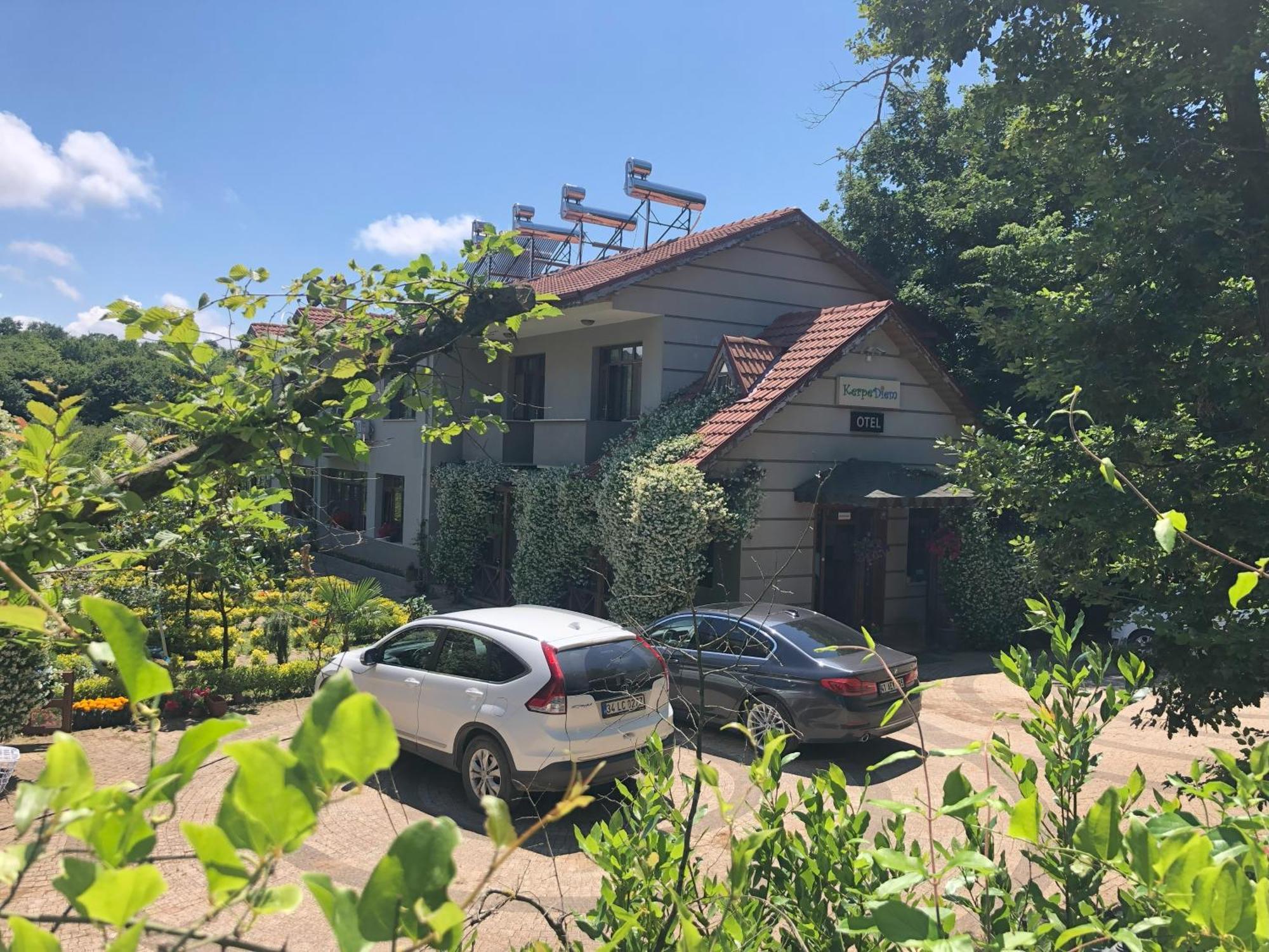 Kerpe Diem Otel Екстериор снимка