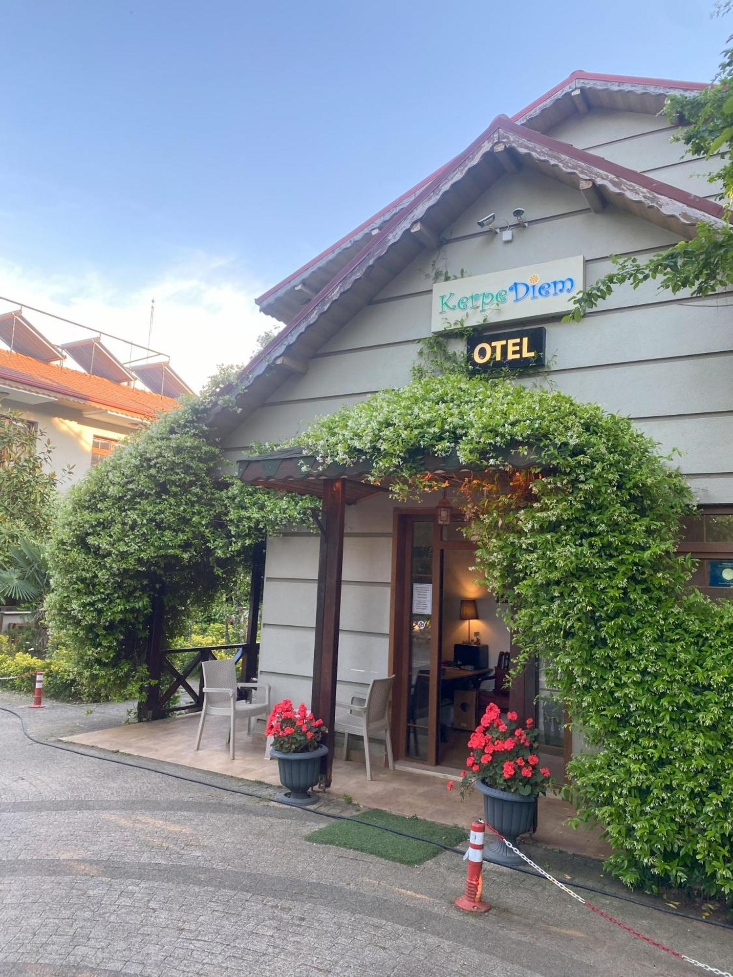 Kerpe Diem Otel Екстериор снимка