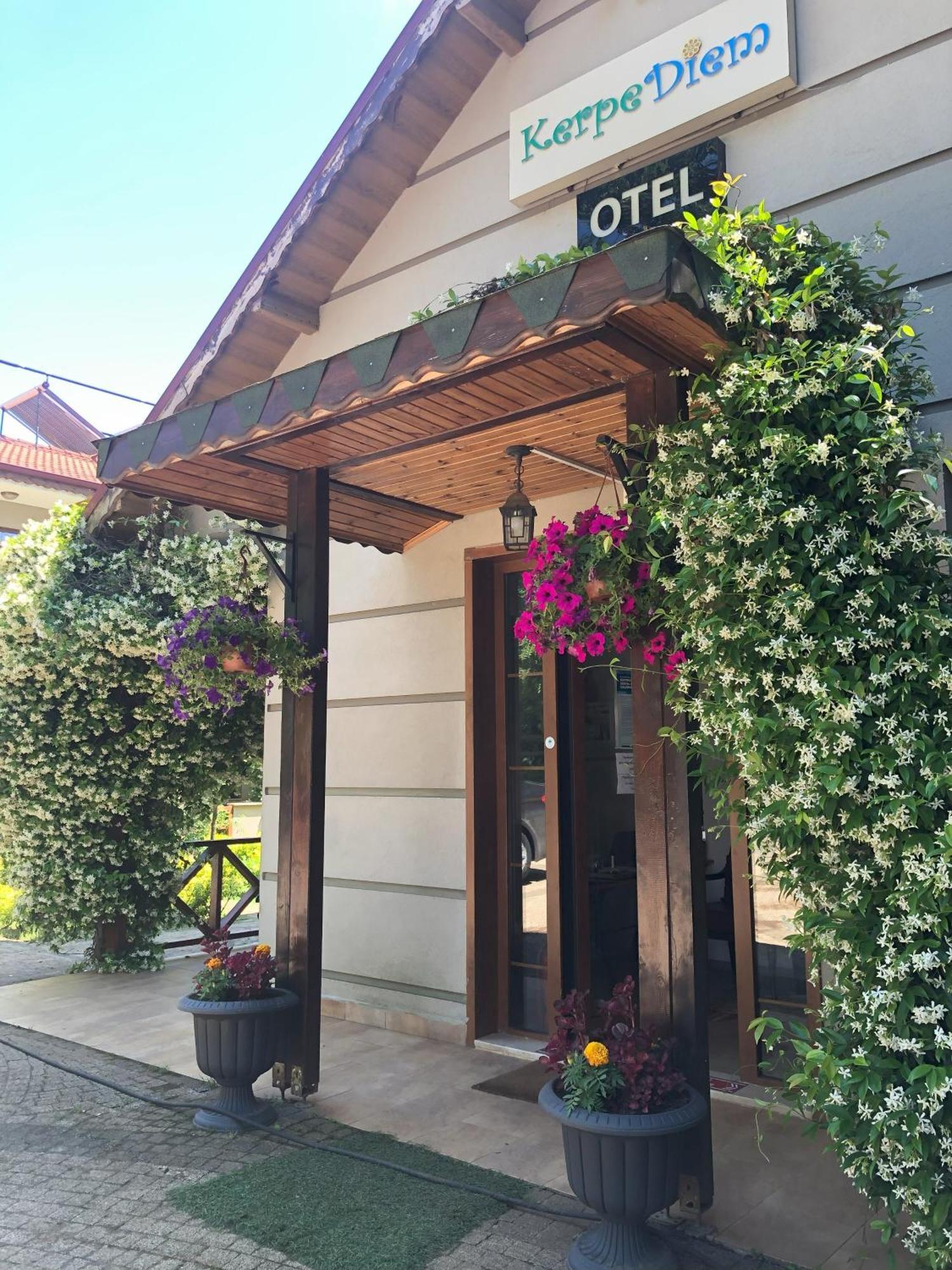 Kerpe Diem Otel Екстериор снимка